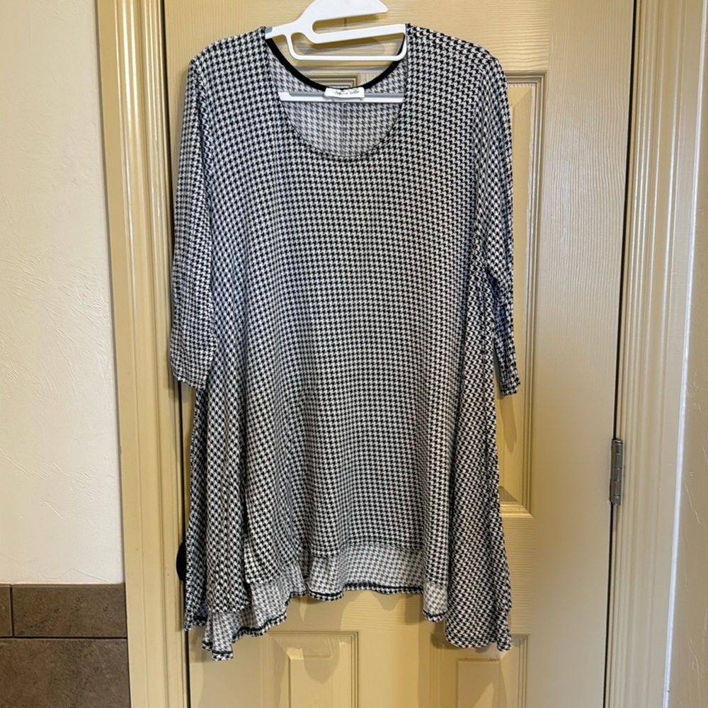 Houndstooth tunic
